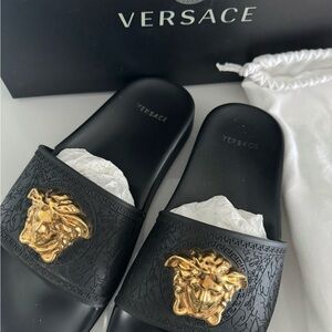 Versace slides
